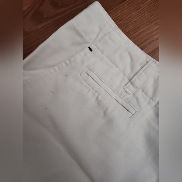 Tommy‎ Hilfiger White Casual Shorts Size 14 Cotton - Picture 3 of 10